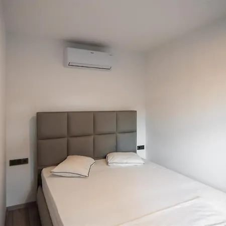 Tiny House